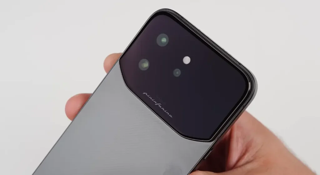 مواصفات Infinix Note 60 Ultra بالتفصيل المميزات والعيوب انفنكس هوت 60 الترا 3 مواصفات وتفاصيل كاميرا نظام ثلاثي بدقة 200 ميجابكسل