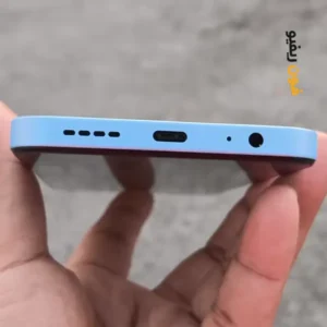 مدخل الشحن في Honor Play20A